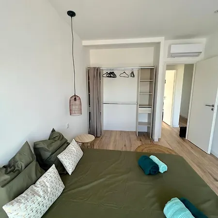 Standing Villa